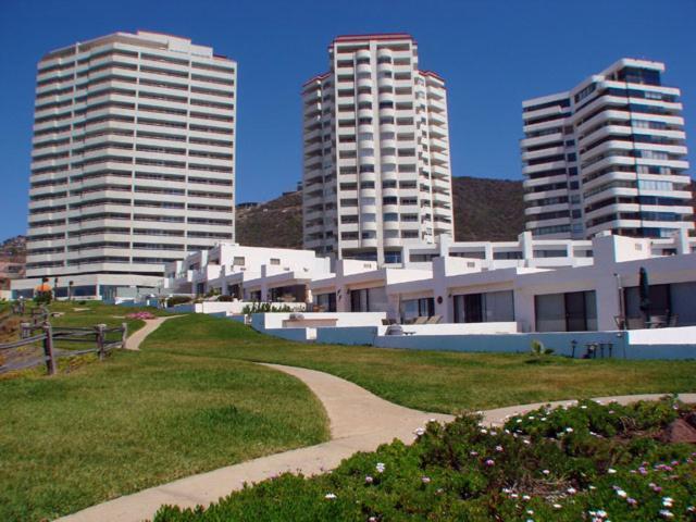 Beachfront Condo W Pools Steps To Beach & Mins To Dt Rosarito Kültér fotó